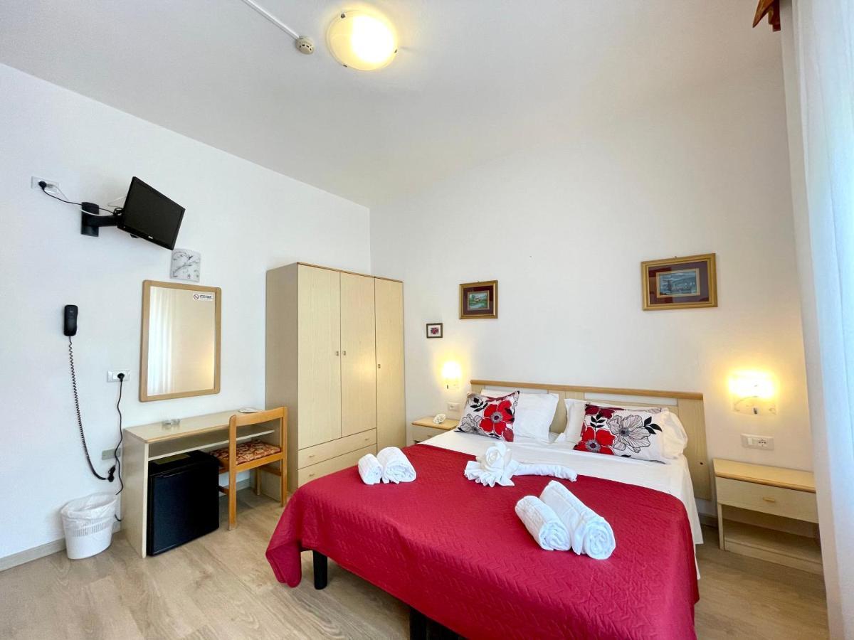 Hotel Trovatore Lido di Jesolo Eksteriør billede