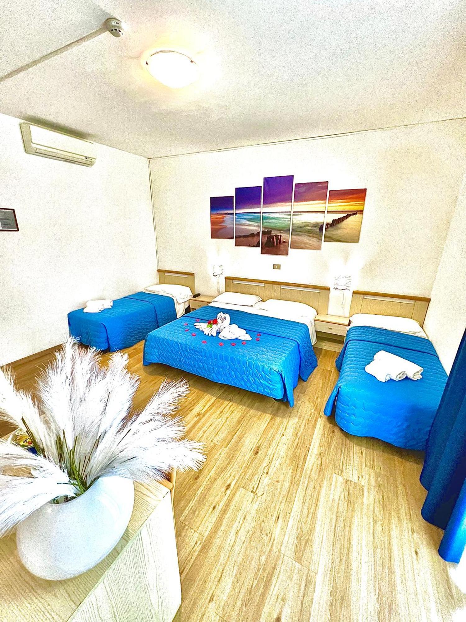 Hotel Trovatore Lido di Jesolo Eksteriør billede