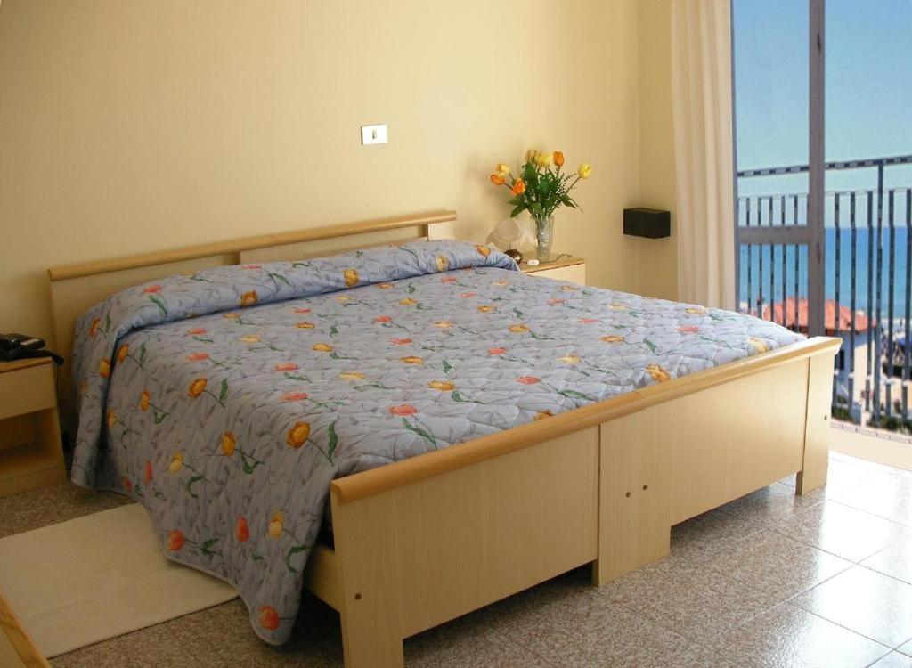 Hotel Trovatore Lido di Jesolo Værelse billede
