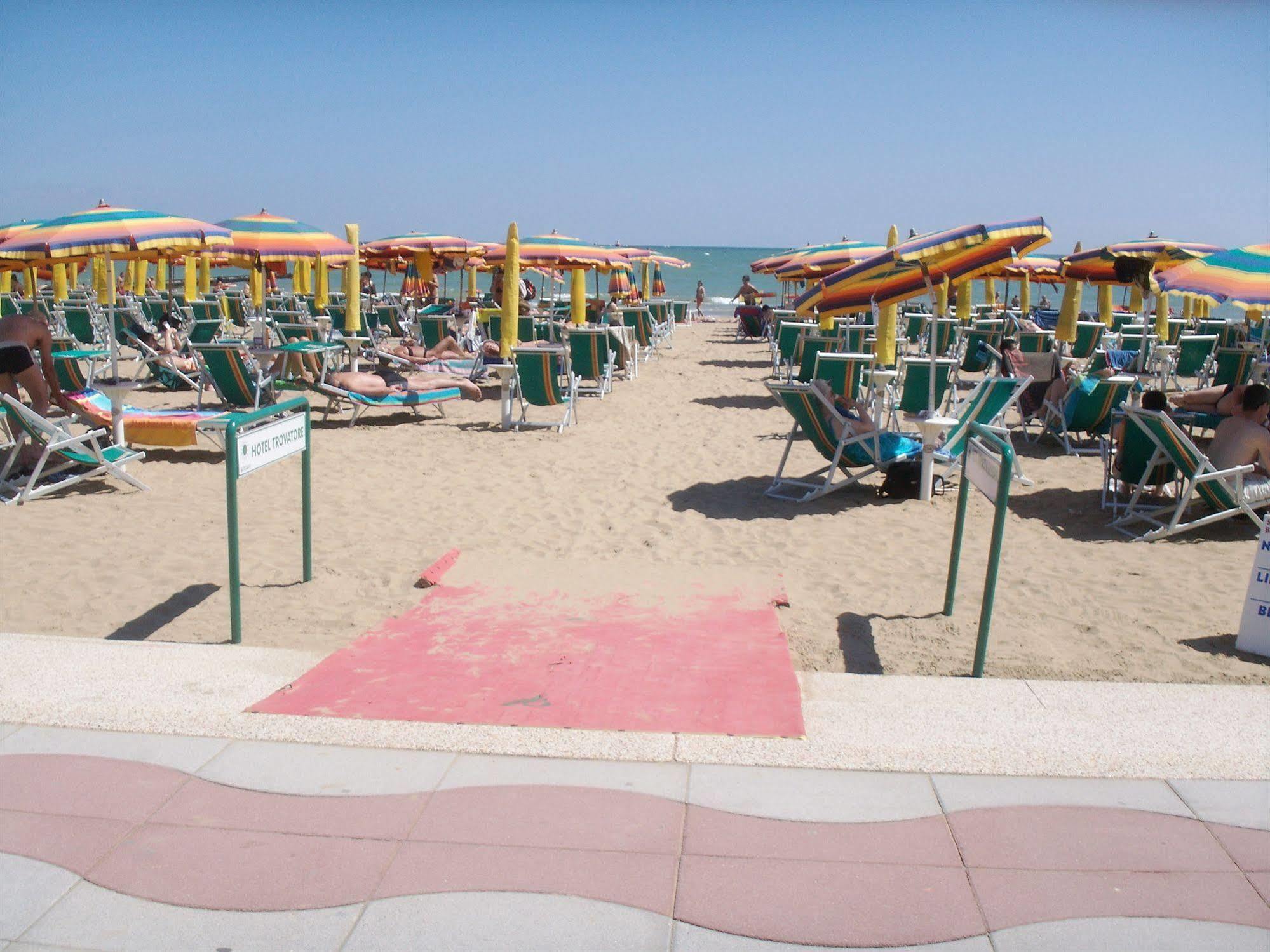 Hotel Trovatore Lido di Jesolo Eksteriør billede